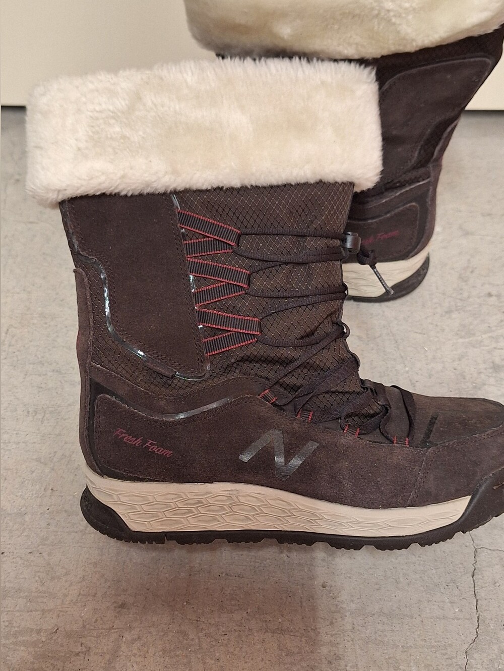 NEW BALANCE | Fresh Foam 1000 Women's Winter Boots